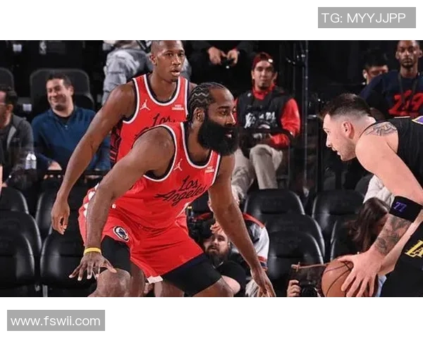 湖人轻取灰熊,詹姆斯哈登双核联手带队赢球,取得四连胜